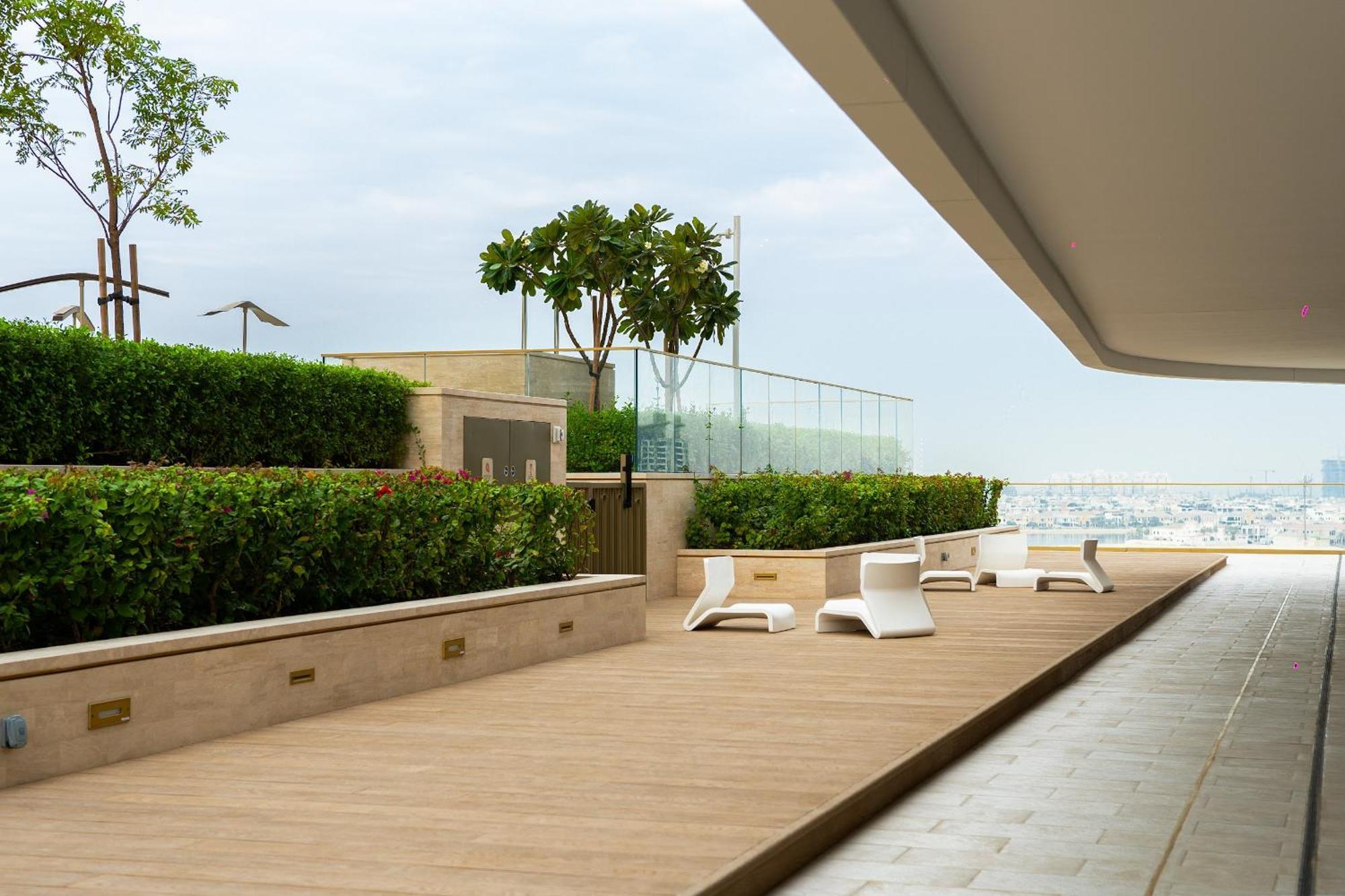 Live On A Private - Sea View 2br Near Marina Apartment