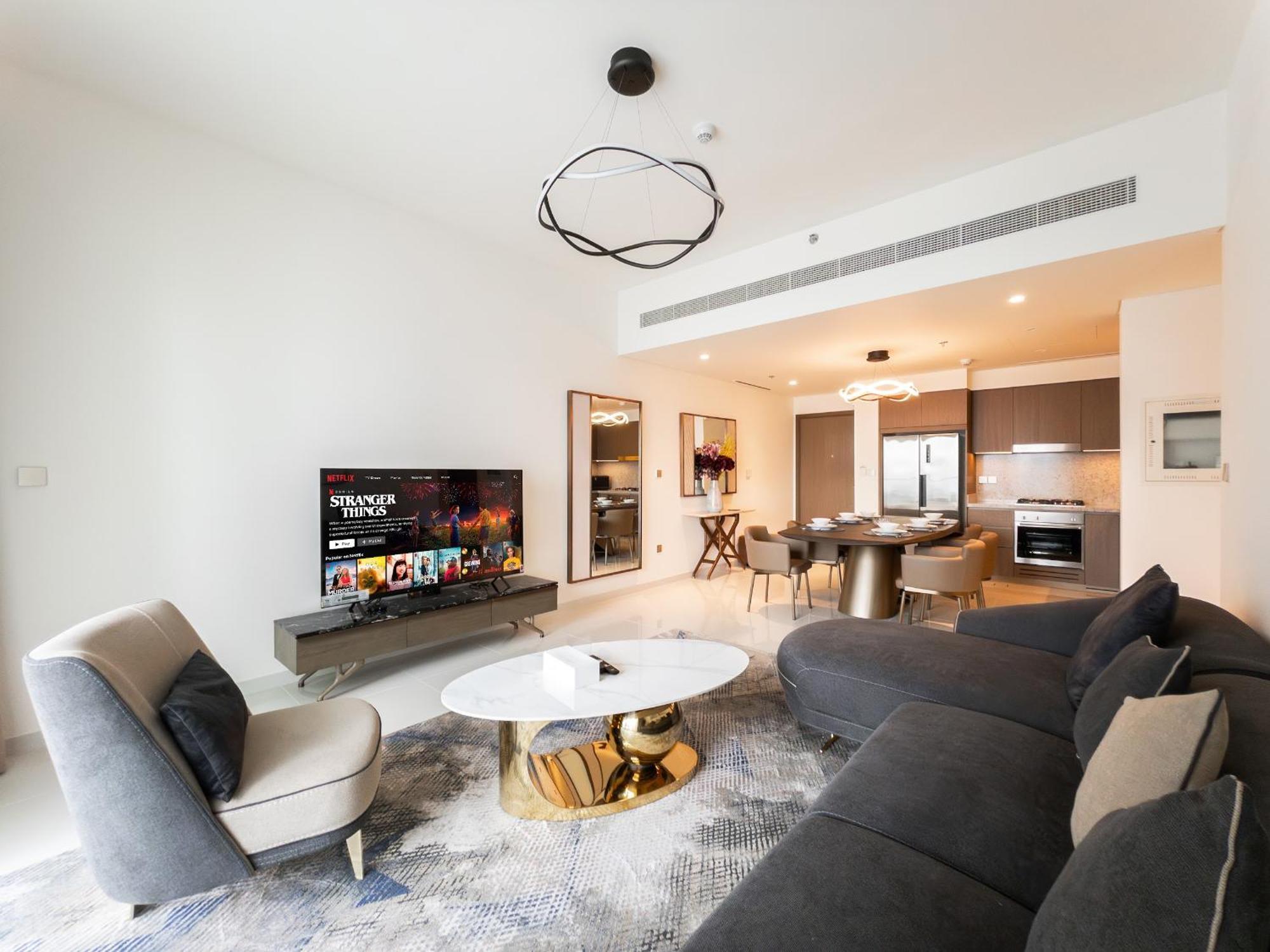 Live On A Private - Sea View 2br Near Marina Apartment *